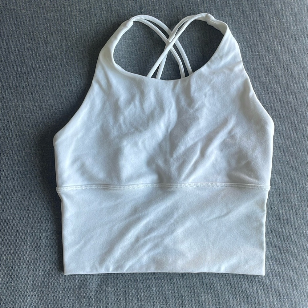 Niki font activewear white bra
